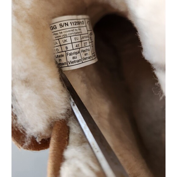 UGG  SIZE US 10 / 41 BOOTS KRISTIN CLASSIC CHESNUT BROWN SUEDE WEDGE ANKLE - Picture 5 of 13